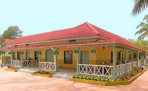 Golden Swan Beach Resort Murūd Exterior foto